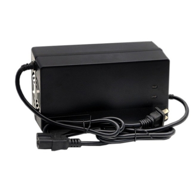 60v 4a Cargador de batería de litio 16s 17s 67.2v 71.4v Negro No tiene puerto de carga