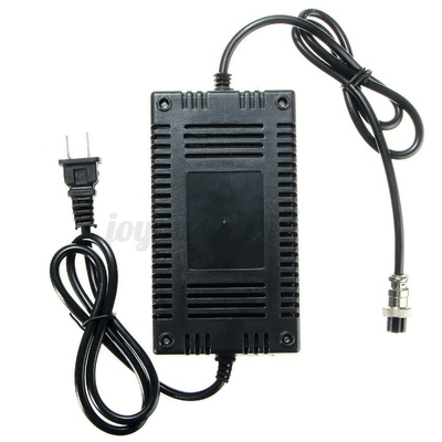 Cargador de batería de salida compacto de 24V 0.35Kg para 24v 6ah Sea Scooter Negro a un precio asequible