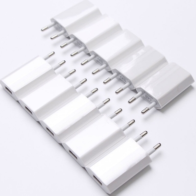 Cargador de pared USB Enchufe de salida de CC Tipo Negro Blanco 5V 1A Para iPhones Samsung Android LG