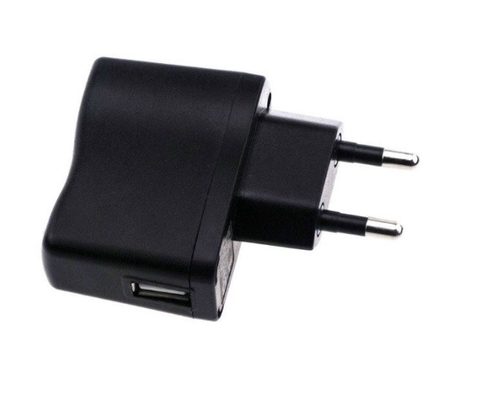 Certificado CE Tipo USB universal 5V 300mA 5V 2A 5V 2.5A 5V 1A Adaptador de alimentación USB Negro