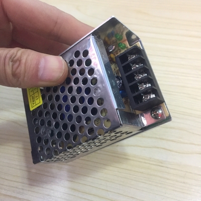 Prueba QC AC DC 9V 12V 28V 36V 48V 5V fuente de alimentación para la potencia de salida del banco 1 50W