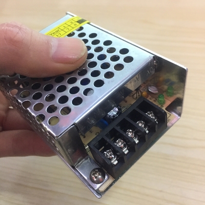 Prueba QC AC DC 9V 12V 28V 36V 48V 5V fuente de alimentación para la potencia de salida del banco 1 50W