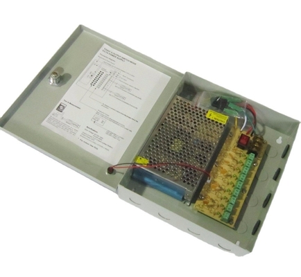 Caja de suministro de energía de CCTV 9CH 12V 5A DC Salida 60W Eficiencia 90% Frecuencia de salida 50/60Hz