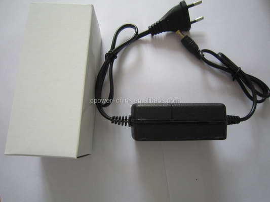 Adaptador de corriente de 12V 1.2A 12W AC DC con corriente de salida de 1200ma y certificado CE