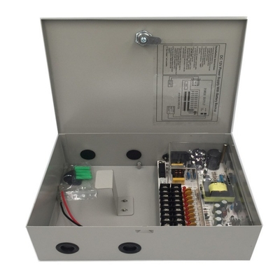 AC 110V 220V Voltado de entrada 12V 10A 9CH Suministro de energía UPS con batería de respaldo por C-Power