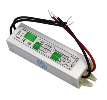 El conductor de suministro de energía impermeable de 15W para la tira LED de salida única 12V 24V transformador de corriente continua