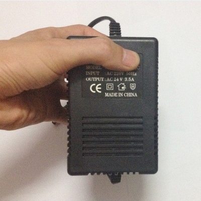24V Voltado de salida CCTV AC 14.4V 24V 2A 3A Transformador de alimentación para cámaras CCTV