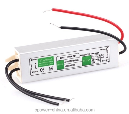 Fuente de alimentación LED a prueba de agua de 10 W para banda LED de 24 V de salida única Tipo 86% de eficiencia