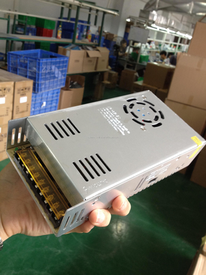 110v/220v 400w AC a DC Alimentación de conmutación con 13.8v 30a de salida y 82% de eficiencia