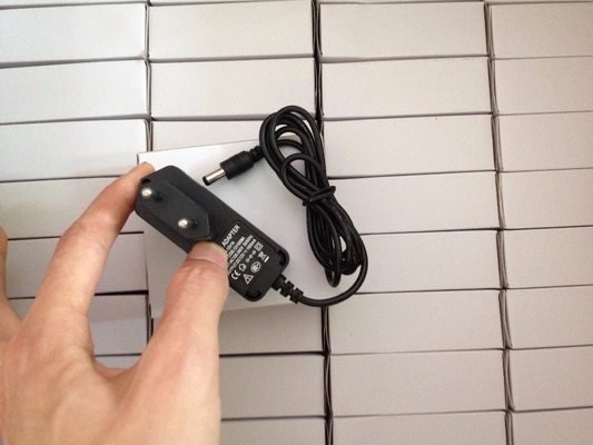 12W 5.5*2.1 Jack 12V DC Salida 1A AC DC 12V 1A Adaptador de energía Entrada 100-240V 50/60HZ