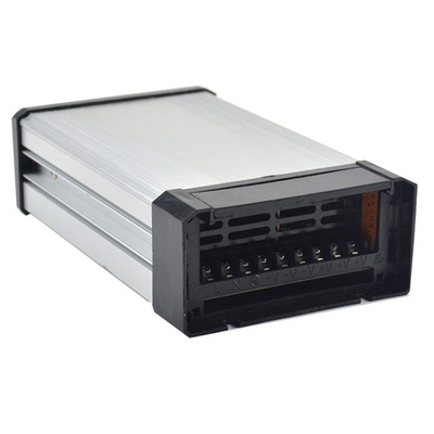 Experiencia de funcionamiento ininterrumpido a prueba de lluvia con 12v 20a 250w de alimentación externa