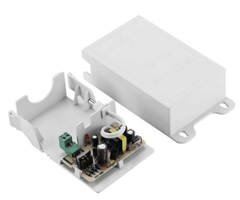 Adaptador de alimentación para cámaras de circuito cerrado con frecuencia de salida de 50/60Hz