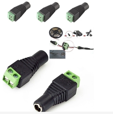 DC 5.5 x 2.1 mm Jack de potencia masculino Adaptador de conector de conector de cable para CCTV / LED Género Femenino