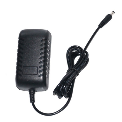 24V 1000mA 24W 24VDC 100mA Adaptador de alimentación para tensión de salida 24V Tipo de salida CC