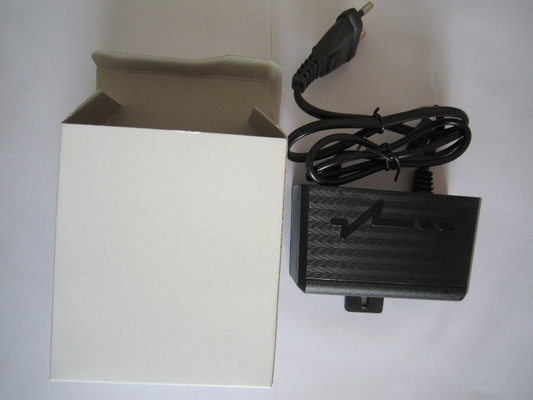 AC 100-240v 50-60hz Entrada Black Shell 12v2a Adaptador de energía para aplicaciones al aire libre