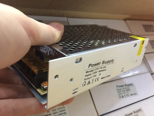 Frecuencia de salida 50/60Hz C-Power Programmable AC110V 220V Fuente de alimentación continua 24V 3A 72W