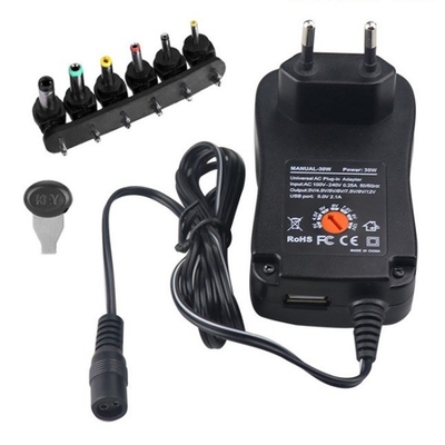 Adaptador de cargador universal ajustable 3-12V 30W 2.1A con salida de puerto USB tipo DC negro