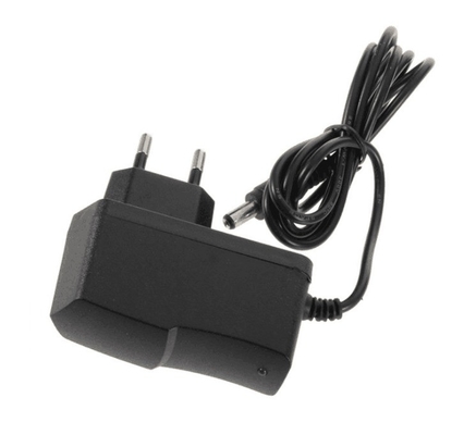 Adaptador de fuente de alimentación C-Power con entrada de corriente alterna de 100-240V y corriente de salida de 5V 1A