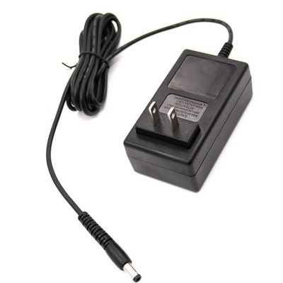 Adaptador de energía ac100-250v con eficiencia del 85% y opciones de conector de CC