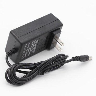 C-Power AC100-240V DC 20V 1A 20W Adaptador de energía de voltaje constante con una eficiencia del 85%