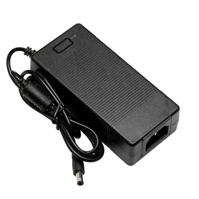 Cargador de batería de 12 V para aparatos eléctricos AC100-240 V