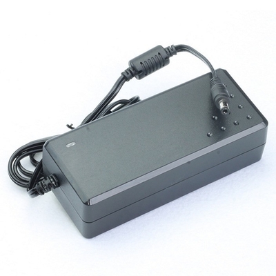 Tensión constante 90W Adaptador de energía tipo escritorio negro para C-Power AC100-240V 9V DC 10A