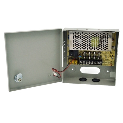 36W 4 puertos DC12V caja de suministro de energía de CCTV distribución para cámaras de CCTV al aire libre PTC fusible