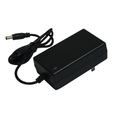 Adaptador de alimentación C-Power AC100-240V a DC5V 3.5A con certificación CE y 5,5*2,1/2,5 CC