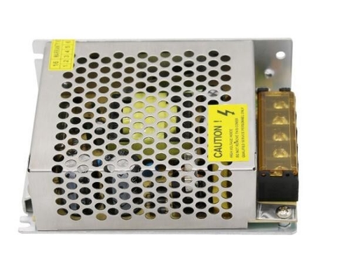 Fuente de alimentación de tamaño pequeño 24VDC 2.5A 60W para lámpara LED Plata Frecuencia de salida 50/60Hz