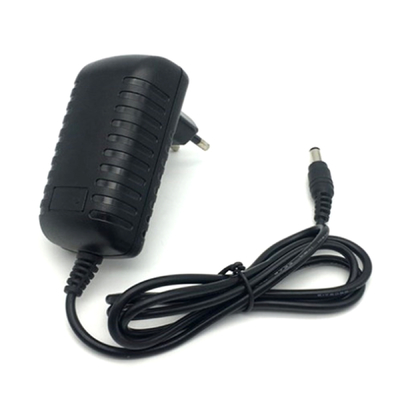 15W Adaptador de alimentación CADC 12V 1.25A 1.5A Salida de 100-240V para tecnología avanzada
