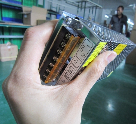 12V 24V DC 10A 20A 30A 40A 50A 60A AC AC AC con corriente de salida de 20A