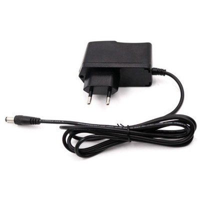 Adaptador de alimentación de salida de CC compacto y duradero tipo 7V 1A para rendimiento a largo plazo