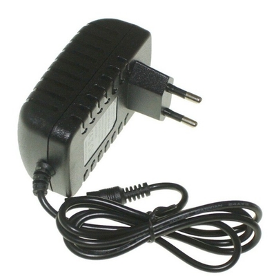Aumenta tu electrónica con el adaptador de energía C-Power 13V 2A y salida de voltaje constante