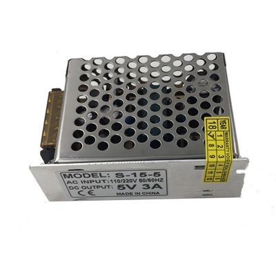 Fuente de alimentación de conmutación de 5V 3A 15W para entrada de banda LED 100-240Vac 50-60Hz