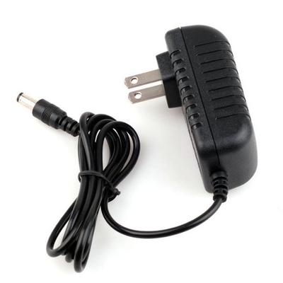 Adaptador de alimentación de corriente continua de 9V 1.5A CA con una eficiencia del 85% y conector de corriente continua de 5.5*2.1/5.5*2.5