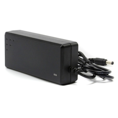 Adaptador de alimentación de escritorio de tensión constante 5V 10A para escritorio de conexión AC100-240V