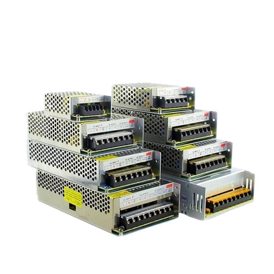 Fuente de alimentación de interruptor de corriente continua de 240W AC DC 12V 20A con protección contra sobrevoltura y eficiencia del 82%