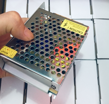 30W 5V 2A 3A 4A 5A 110V 220V DC 9V 15V 18V 24V Energía de plata para sus necesidades
