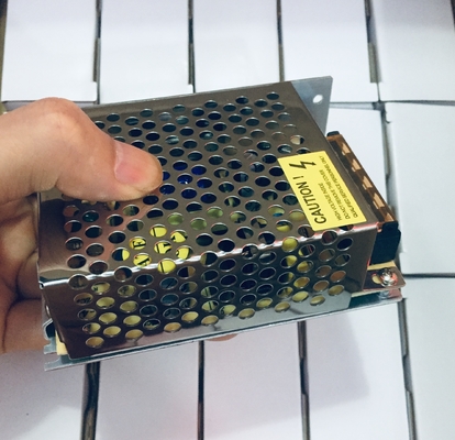 30W 5V 2A 3A 4A 5A 110V 220V DC 9V 15V 18V 24V Energía de plata para sus necesidades
