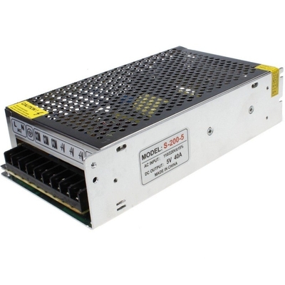 110V/220V AC Voltado de entrada C-Power 200W 5VDC 5V 40A Fuente de alimentación con una eficiencia del 82%