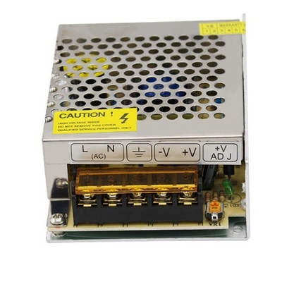 24V 3 Amp C-Power Energía de plata AC DC con una eficiencia del 82% y diseño de plata